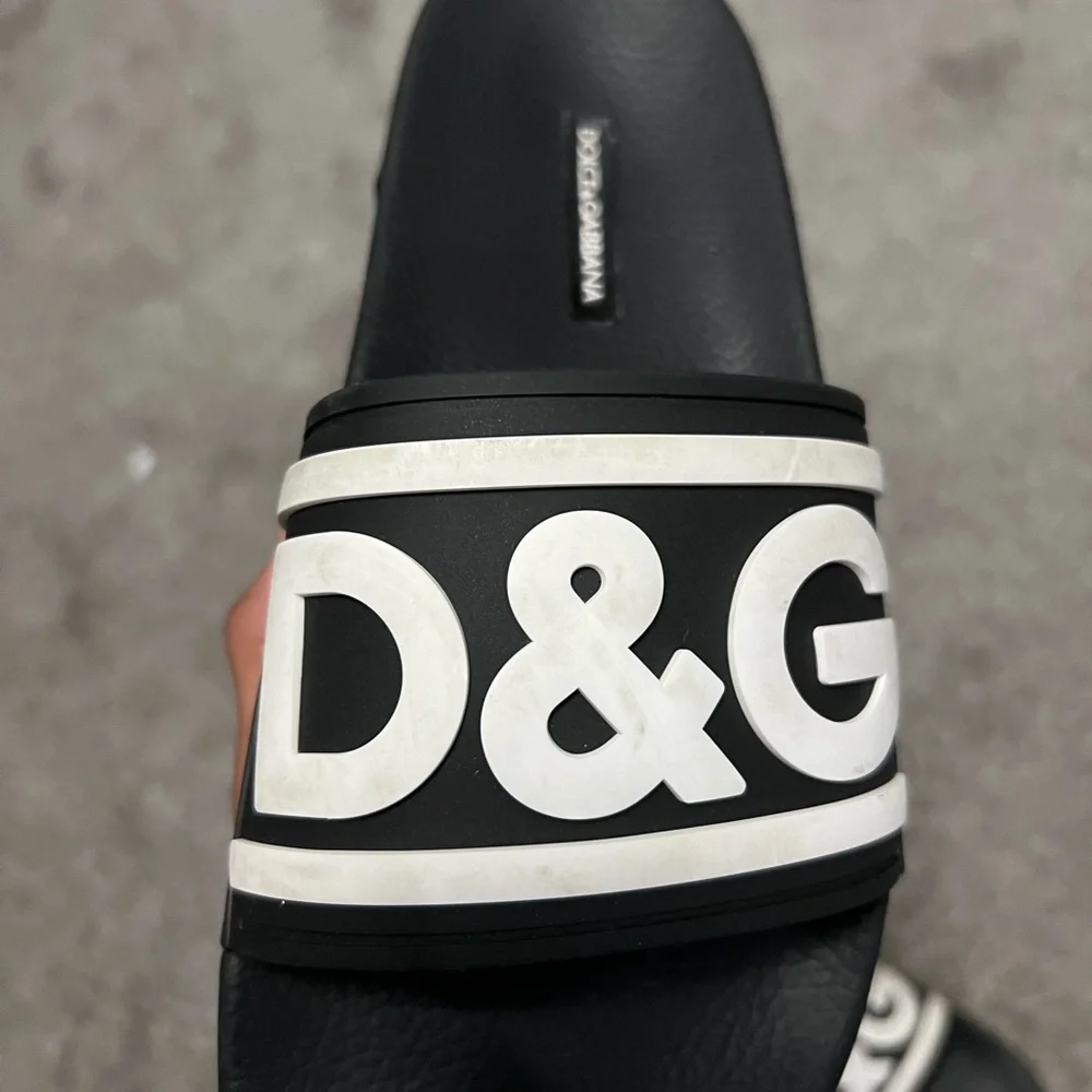 D&G Black & White Logo Slide Sandals - Picture 11 of 14